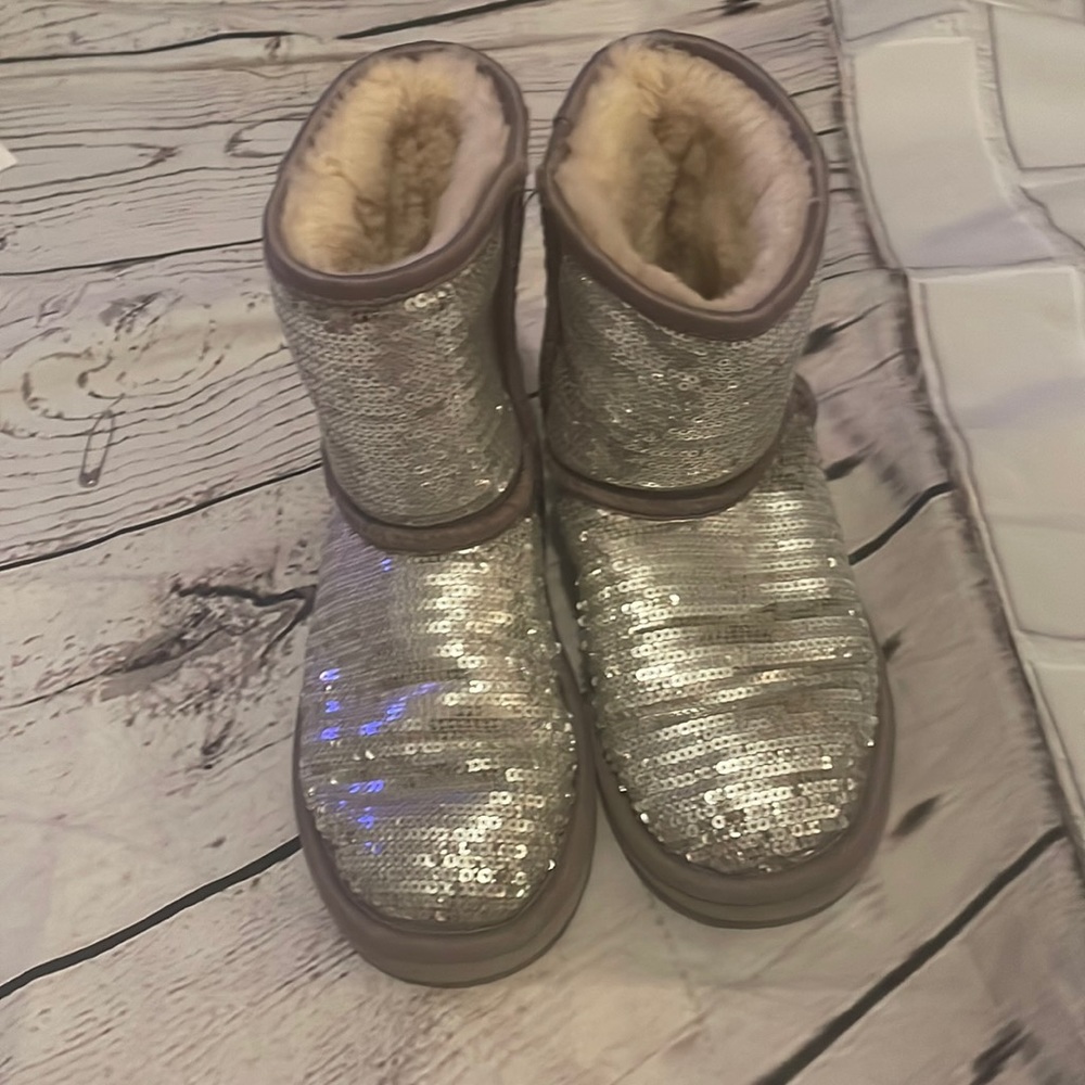 Size 3 used Silver sequins UGGs